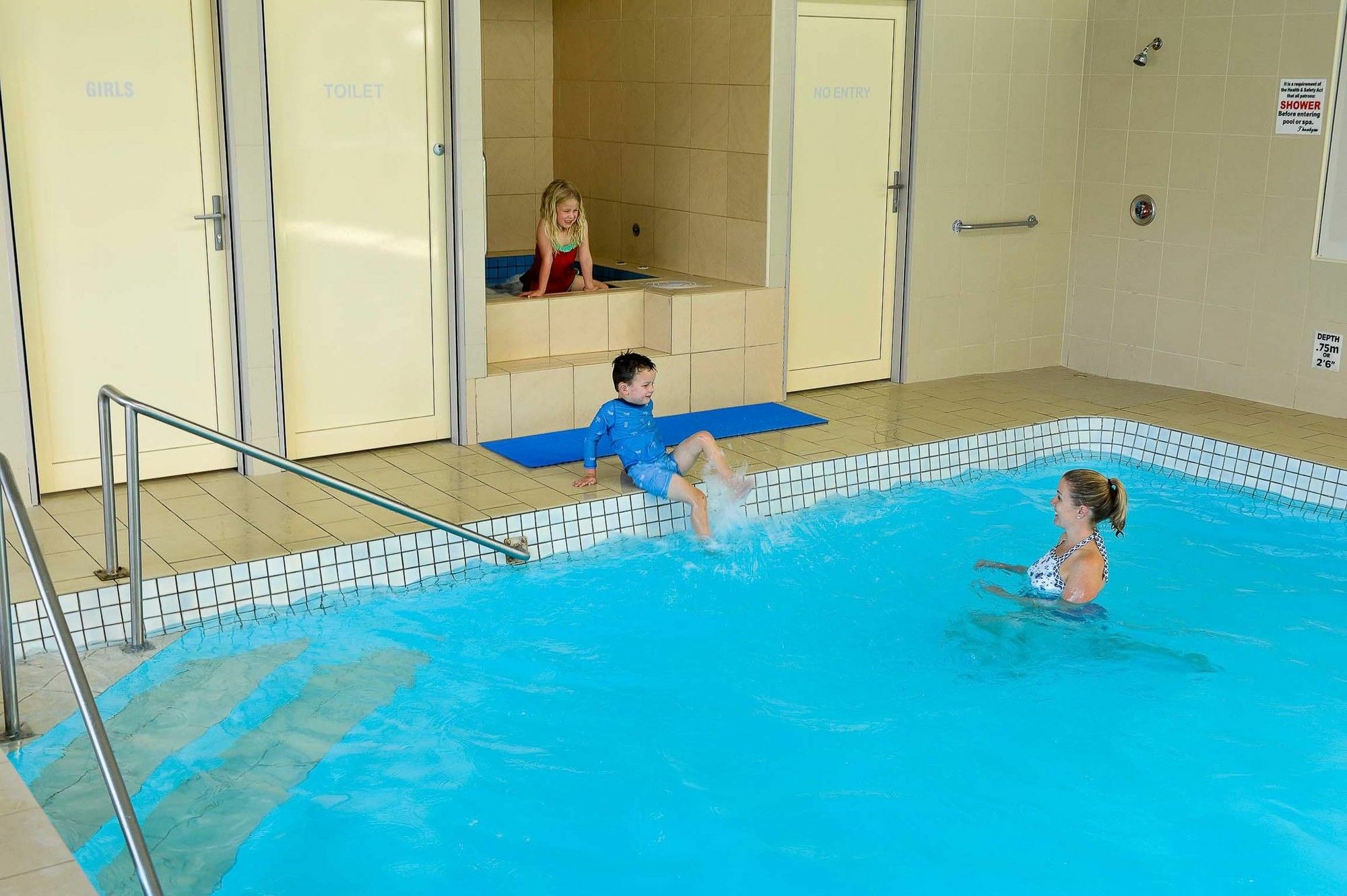 Leisure Ville Holiday Centre Винярд Экстерьер фото